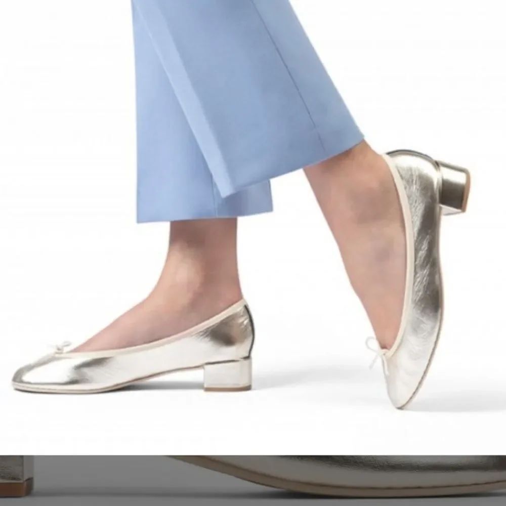 BRAND NEW WILD DIVA LOUNGS BOWKNOT SLIP-ON WOMEN"S FLAT SHOE